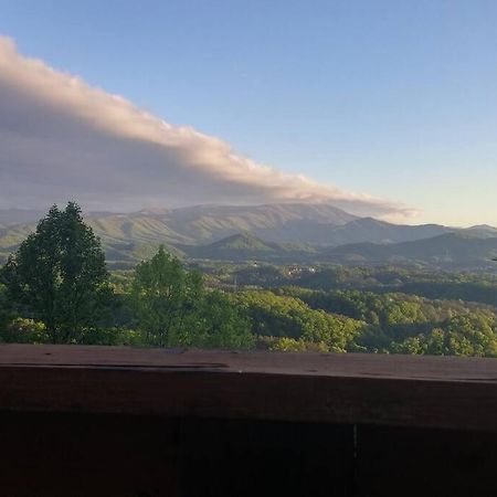 Вілла Yogi'S Den: Breathtaking Views! 3 Min To Dollywood, On 1 Acre! Сев'єрвілл Екстер'єр фото