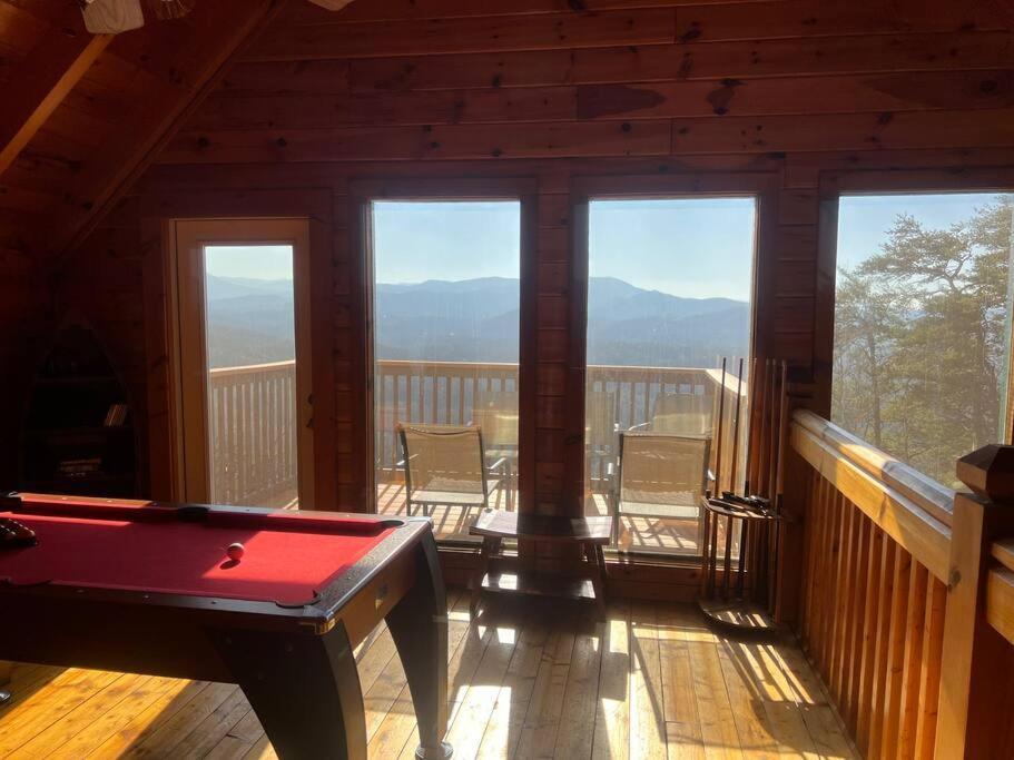 Вілла Yogi'S Den: Breathtaking Views! 3 Min To Dollywood, On 1 Acre! Сев'єрвілл Екстер'єр фото