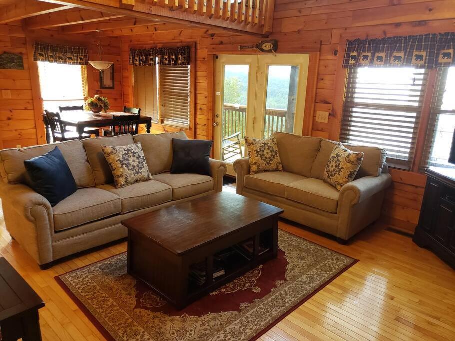 Вілла Yogi'S Den: Breathtaking Views! 3 Min To Dollywood, On 1 Acre! Сев'єрвілл Екстер'єр фото