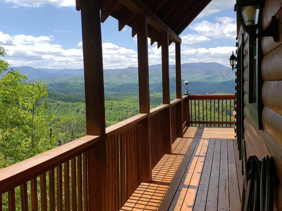 Вілла Yogi'S Den: Breathtaking Views! 3 Min To Dollywood, On 1 Acre! Сев'єрвілл Екстер'єр фото