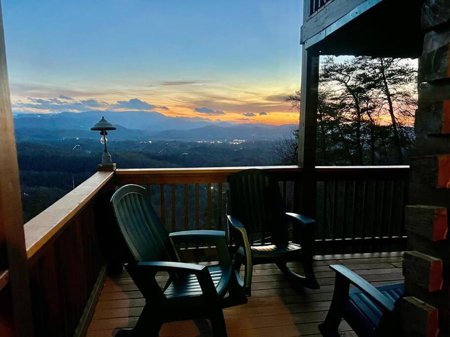 Вілла Yogi'S Den: Breathtaking Views! 3 Min To Dollywood, On 1 Acre! Сев'єрвілл Екстер'єр фото
